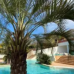 Mobil-home Confortable Avec Terrasse A Pour 5 Personnes - Api-1-52-1551 Espelette