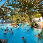 Campsite Mobil-home Confortable Avec Terrasse A Pour 5 Personnes - Api-1-52-1551 Espelette